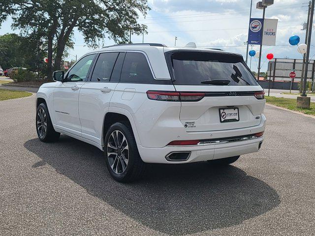 used 2022 Jeep Grand Cherokee car, priced at $40,721