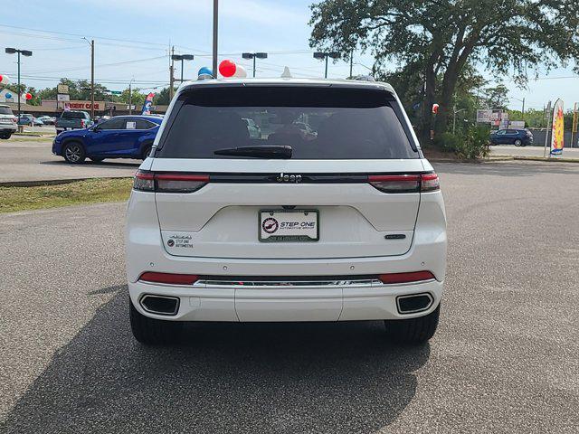 used 2022 Jeep Grand Cherokee car, priced at $40,721