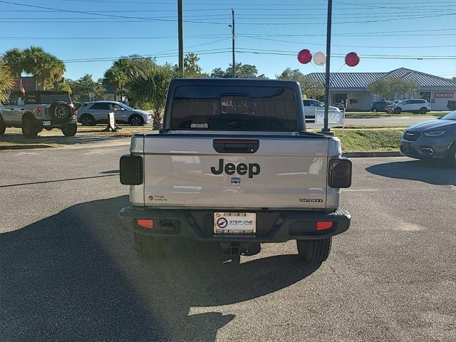 used 2021 Jeep Gladiator car, priced at $31,095