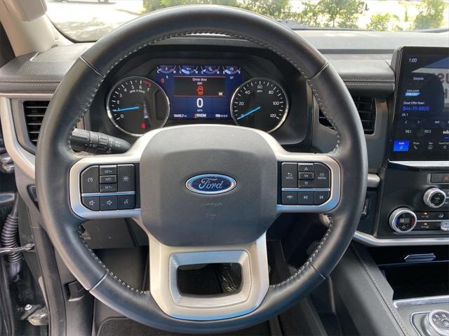 used 2023 Ford Expedition car, priced at $50,118