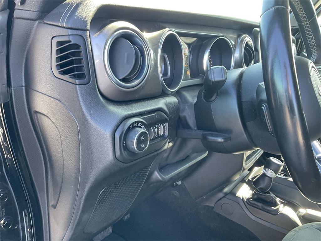 used 2021 Jeep Gladiator car, priced at $34,795