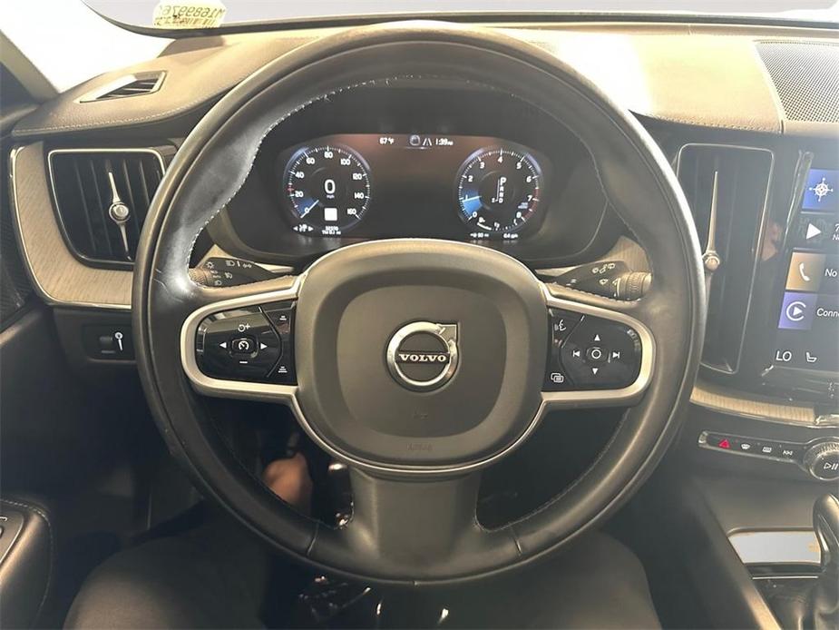 used 2021 Volvo XC60 car, priced at $30,995