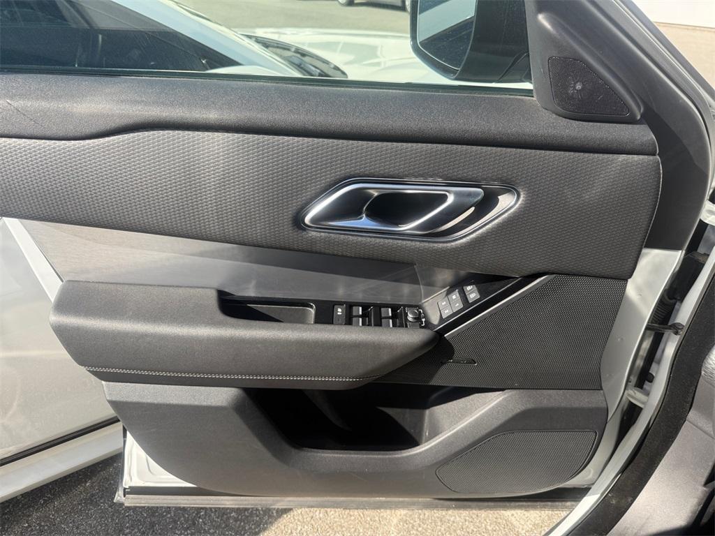 used 2022 Land Rover Range Rover Velar car, priced at $31,995