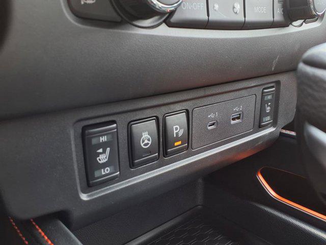 new 2025 Nissan Frontier car, priced at $45,549