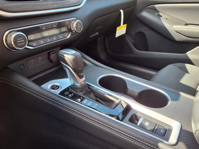 new 2025 Nissan Altima car, priced at $31,905