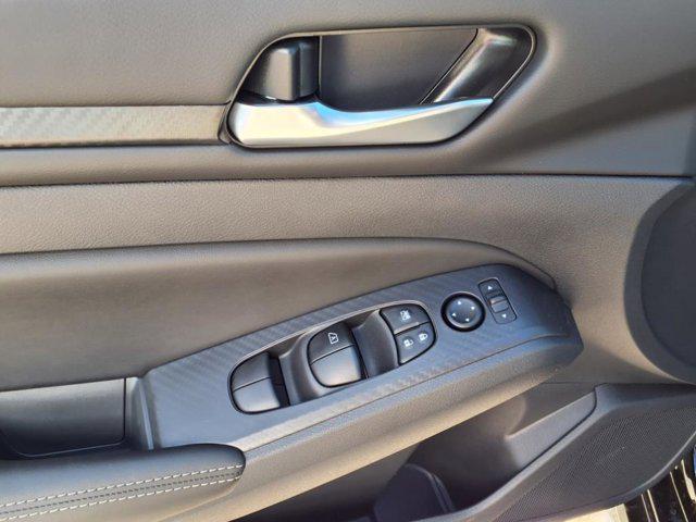 new 2025 Nissan Altima car, priced at $31,905