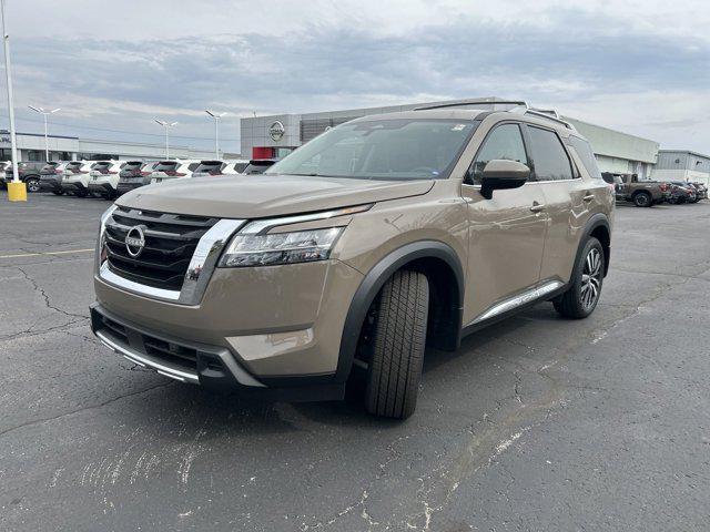 new 2024 Nissan Pathfinder car, priced at $50,822