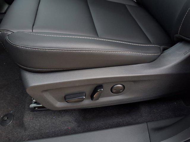 new 2025 Nissan Murano car, priced at $40,975