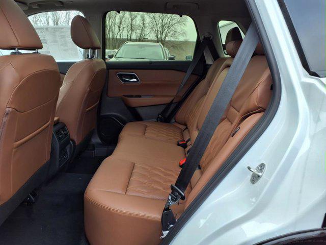 new 2025 Nissan Rogue car, priced at $46,024