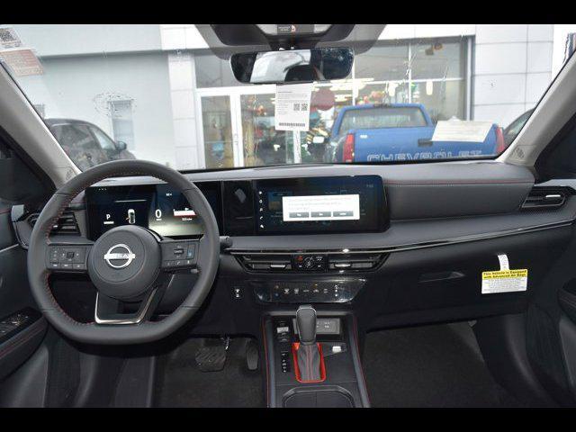 new 2025 Nissan Kicks car, priced at $30,353