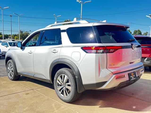 new 2025 Nissan Pathfinder car, priced at $44,552