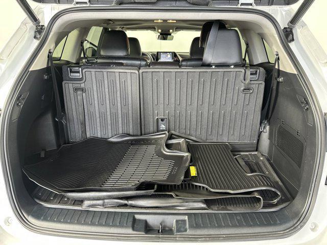 used 2022 Toyota Highlander car, priced at $36,998