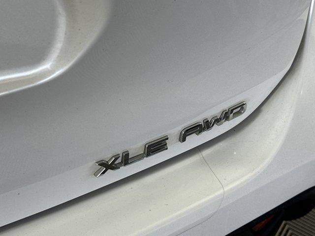 used 2022 Toyota Highlander car, priced at $36,998