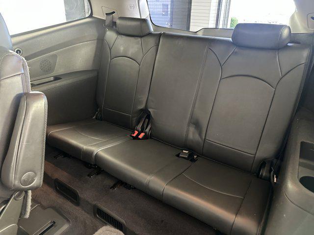 used 2011 Chevrolet Traverse car, priced at $6,080
