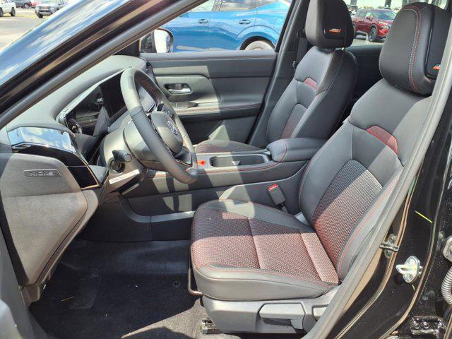 new 2025 Nissan Kicks car, priced at $31,681