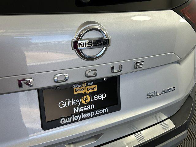 used 2021 Nissan Rogue car, priced at $26,346