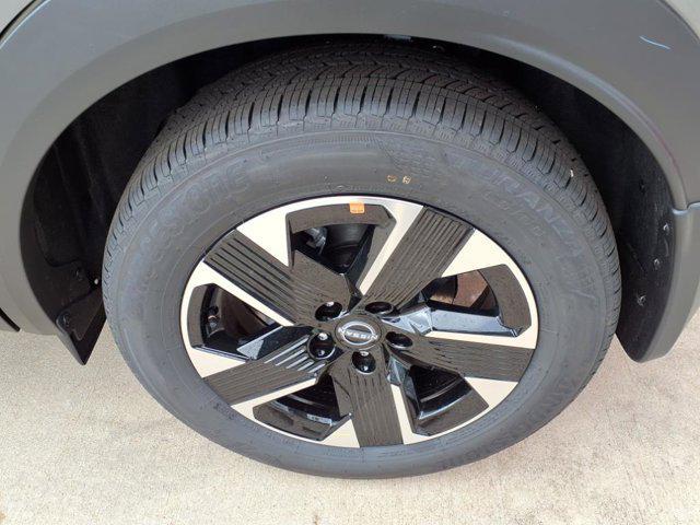new 2025 Nissan Kicks car, priced at $26,842