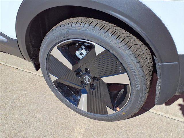 new 2026 Nissan Kicks car, priced at $31,212