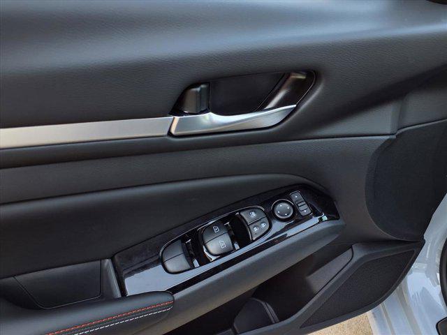 new 2025 Nissan Altima car, priced at $35,980