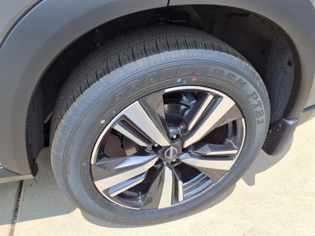 new 2025 Nissan Rogue car, priced at $44,140