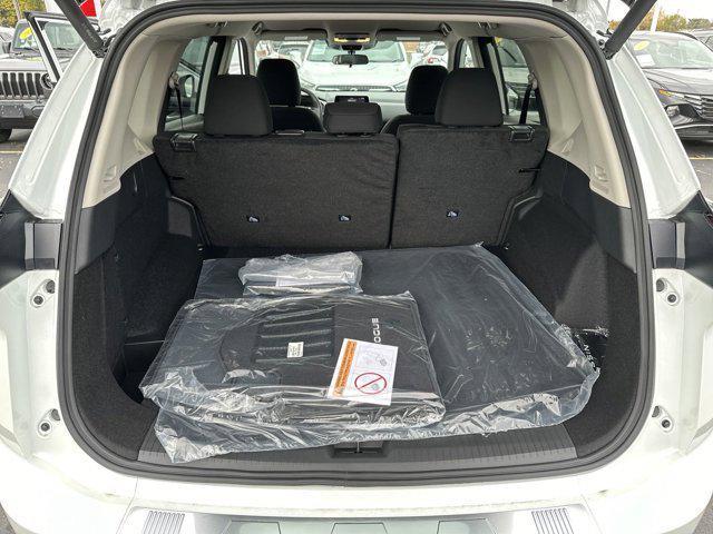 new 2025 Nissan Rogue car, priced at $33,784