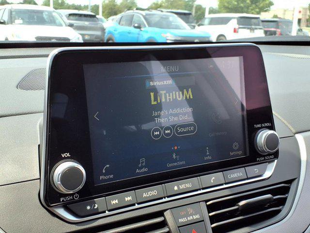 new 2025 Nissan Altima car, priced at $31,320