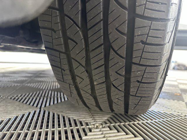 used 2021 Chevrolet Equinox car, priced at $17,900