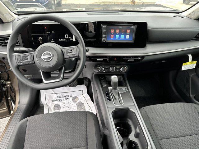 new 2025 Nissan Kicks car, priced at $24,347