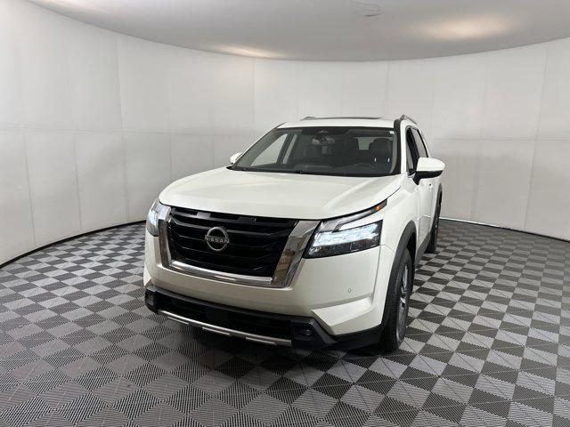 used 2022 Nissan Pathfinder car, priced at $32,400