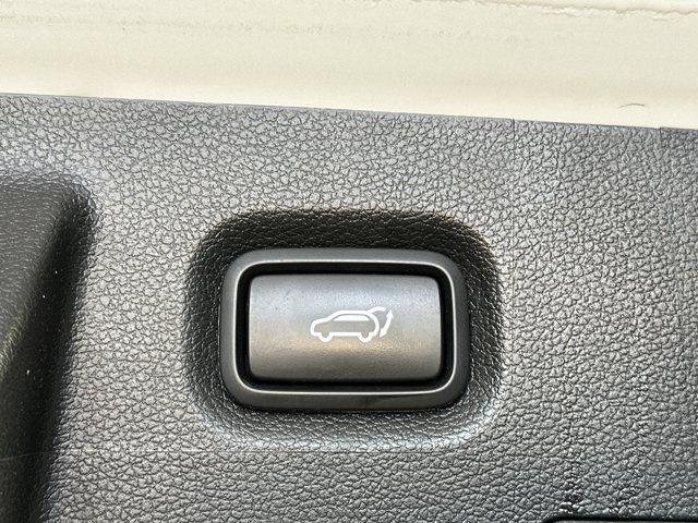 used 2022 Hyundai Santa Fe car, priced at $23,800