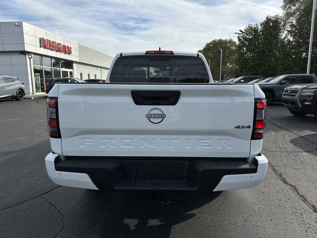 new 2025 Nissan Frontier car, priced at $42,460