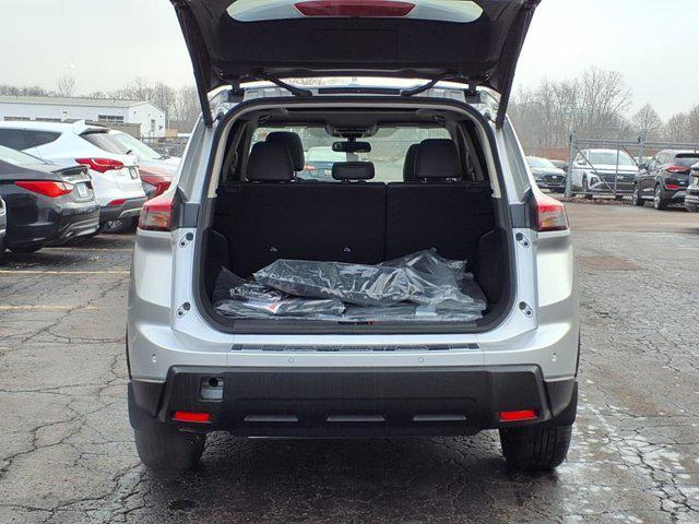 new 2025 Nissan Rogue car, priced at $35,206