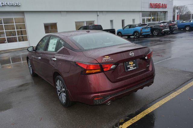 new 2025 Nissan Altima car, priced at $31,495