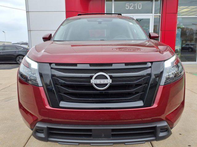 new 2025 Nissan Pathfinder car, priced at $44,594