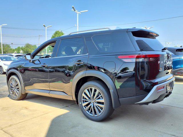 new 2025 Nissan Pathfinder car, priced at $43,914