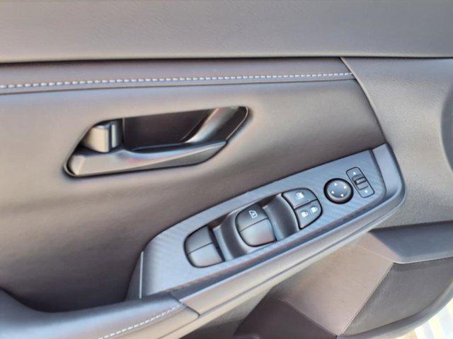 new 2025 Nissan Sentra car, priced at $22,736