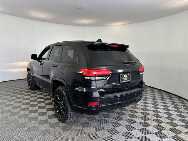 used 2017 Jeep Grand Cherokee car, priced at $17,351