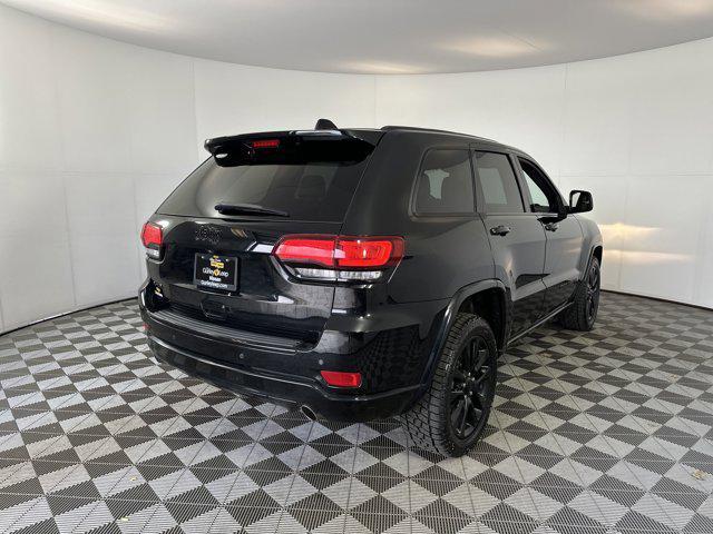 used 2017 Jeep Grand Cherokee car, priced at $17,351