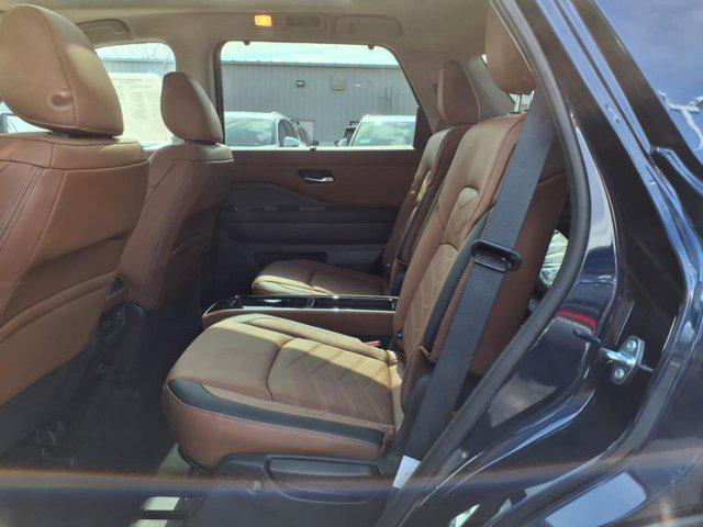 new 2025 Nissan Pathfinder car, priced at $50,910