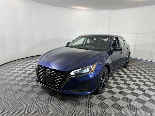 used 2023 Nissan Altima car, priced at $21,588
