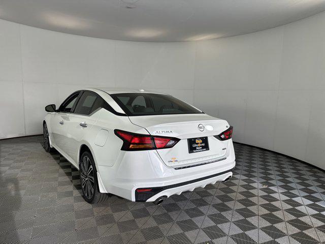 used 2023 Nissan Altima car, priced at $26,661
