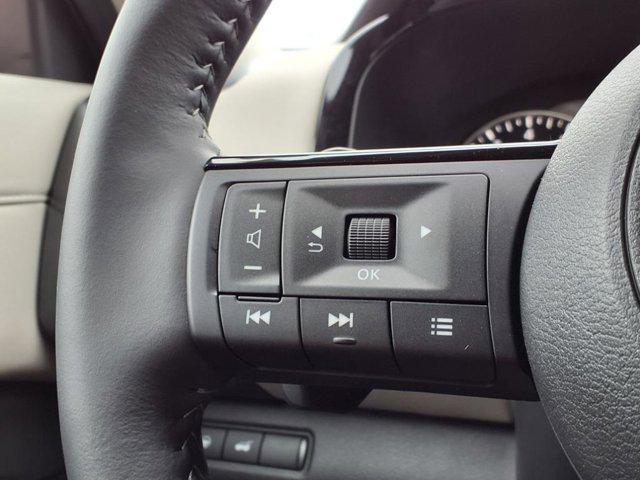new 2025 Nissan Pathfinder car, priced at $45,070