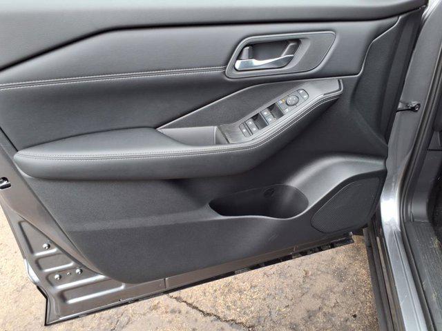 new 2025 Nissan Rogue car, priced at $35,915