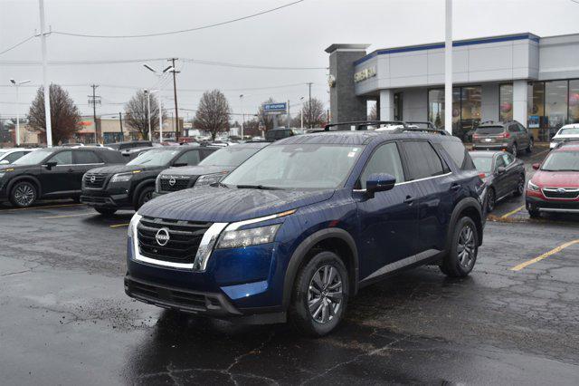 new 2025 Nissan Pathfinder car, priced at $43,762