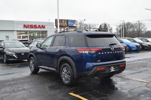 new 2025 Nissan Pathfinder car, priced at $43,762