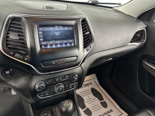 used 2019 Jeep Cherokee car, priced at $18,118