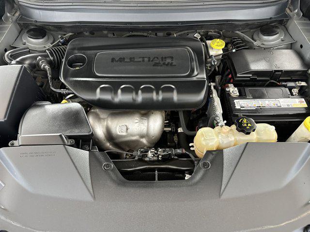 used 2019 Jeep Cherokee car, priced at $18,118