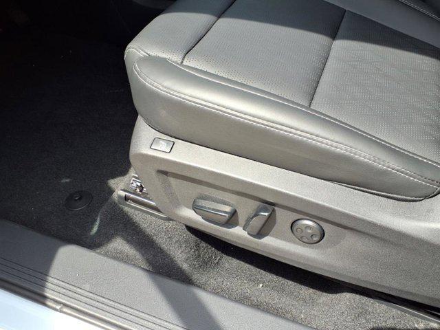 new 2025 Nissan Murano car, priced at $50,161