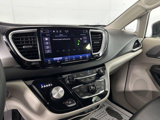 used 2023 Chrysler Pacifica car, priced at $25,871