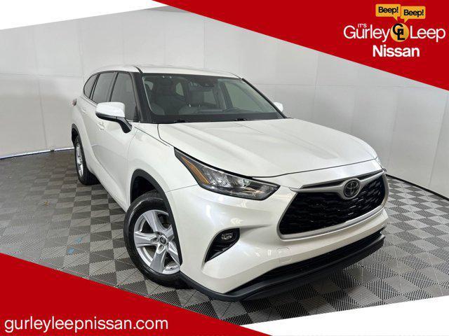 used 2020 Toyota Highlander car, priced at $25,690